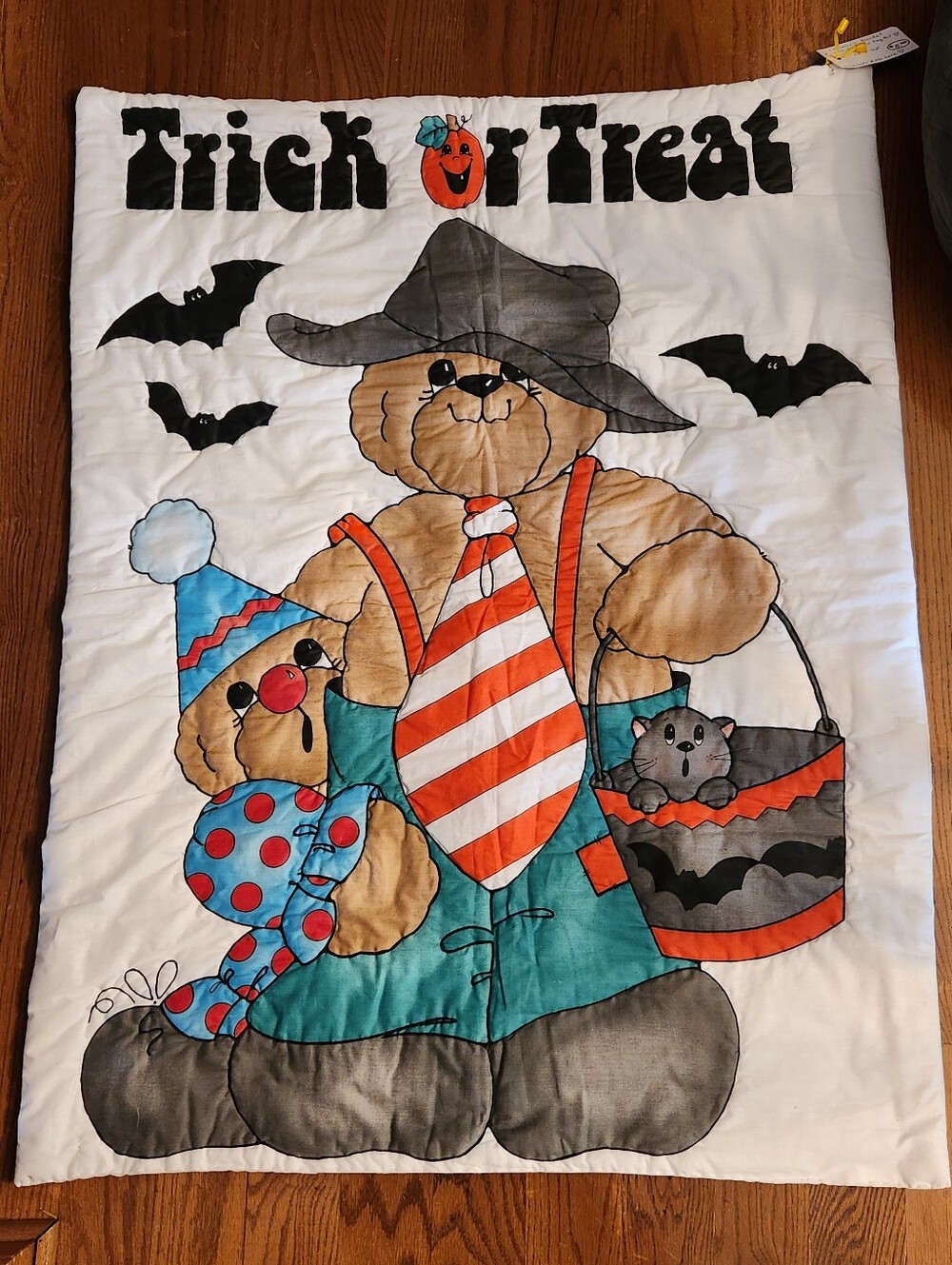 Vintage Daisy Kingdom Happy Halloween Quilt For Kids Or Play mat 32x42